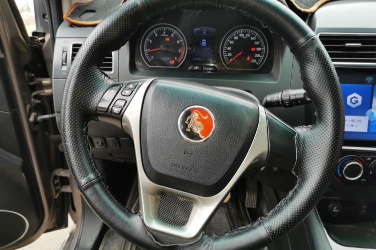 Used FORTHING Joyear X5 2013 1.6L Manual Luxury Model China IV Standard Steering Wheel