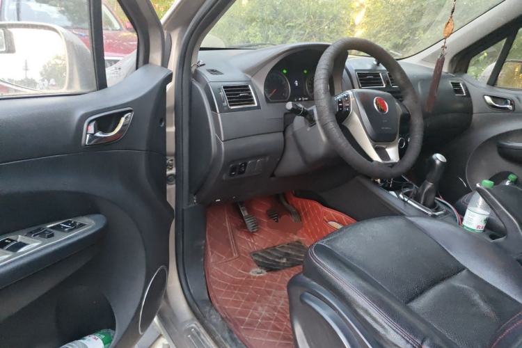 Used FORTHING Joyear X5 2013 1.6L Manual Luxury Model China IV Standard Driver Seat