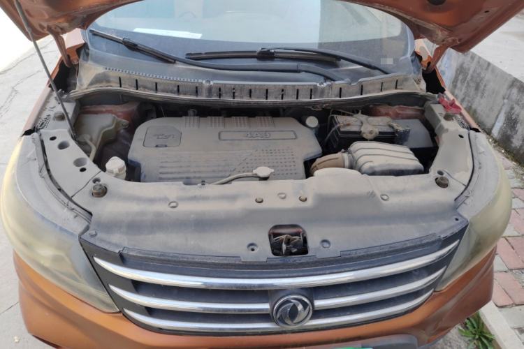 Used FORTHING Joyear X5 2013 1.6L Manual Luxury Model China IV Standard Engine Bay