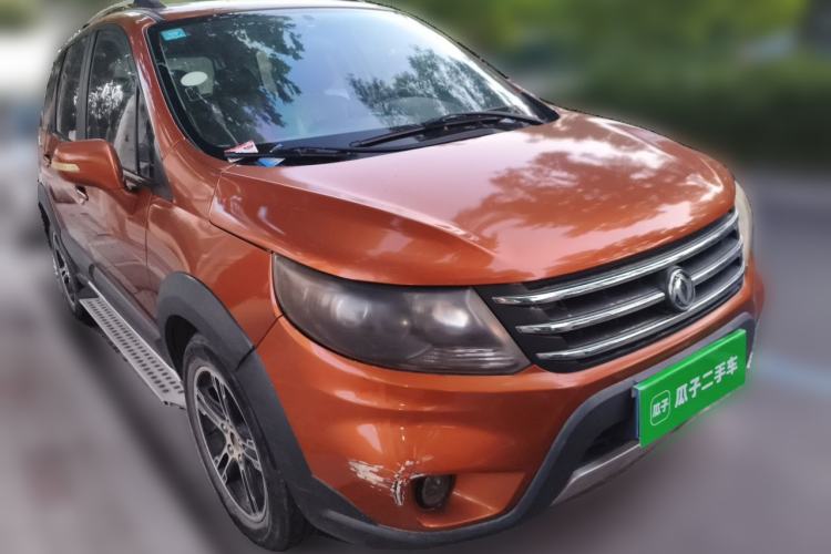 Used FORTHING Joyear X5 2013 1.6L Manual Luxury Model China IV Standard Front Right 45 Deg