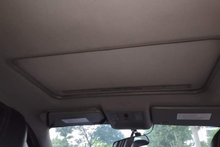 Used FORTHING Joyear X5 2013 1.6L Manual Luxury Model China IV Standard Headliner