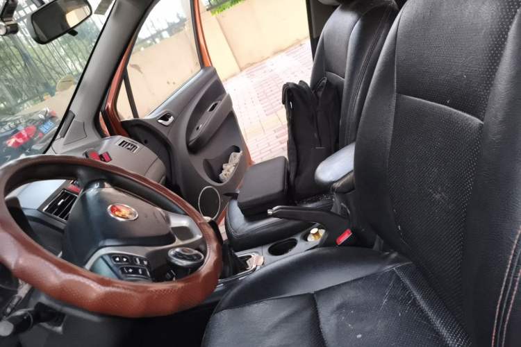 Used FORTHING Joyear X5 2013 1.6L Manual Luxury Model China IV Standard Left Front Seat