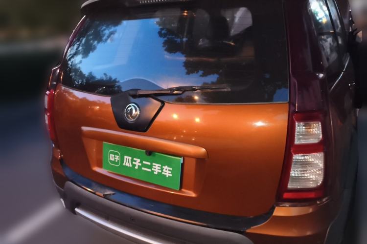 Used FORTHING Joyear X5 2013 1.6L Manual Luxury Model China IV Standard Trunk