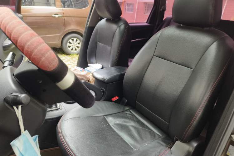 Used FORTHING Joyear X5 2013 1.6L Manual Luxury Model China IV Standard Left Front Seat