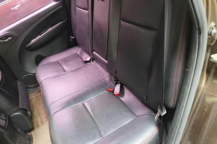 Used FORTHING Joyear X5 2013 1.6L Manual Luxury Model China IV Standard Left Rear Seat