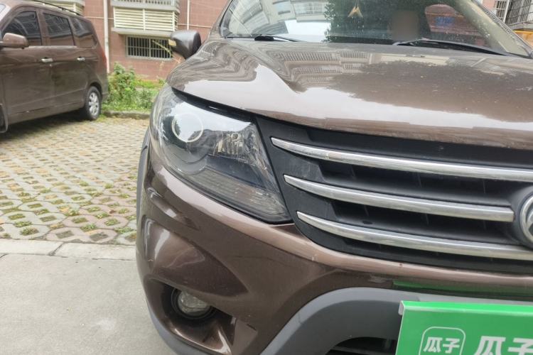 Used FORTHING Joyear X5 2013 1.6L Manual Luxury Model China IV Standard Right Front Headlight
