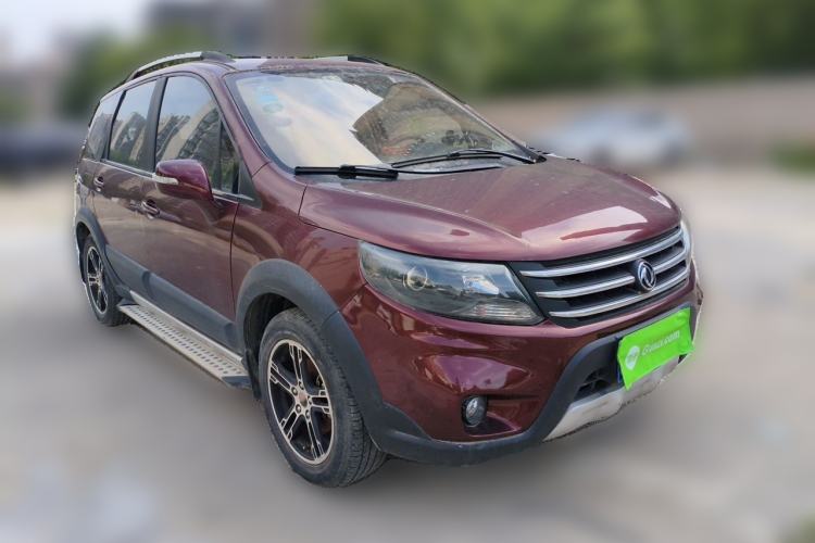 Used FORTHING Joyear X5 2013 1.6L Manual Luxury Model China IV Standard Front Right 45 Deg
