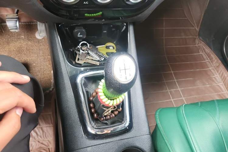 Used FORTHING Joyear X5 2013 1.6L Manual Luxury Model China IV Standard Gear Lever