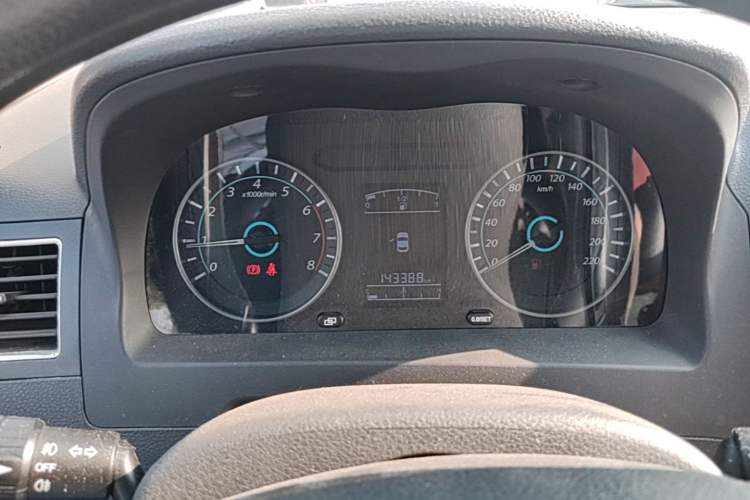 Used FORTHING Joyear X5 2013 1.8T Manual Luxury Model Instrument Cluster