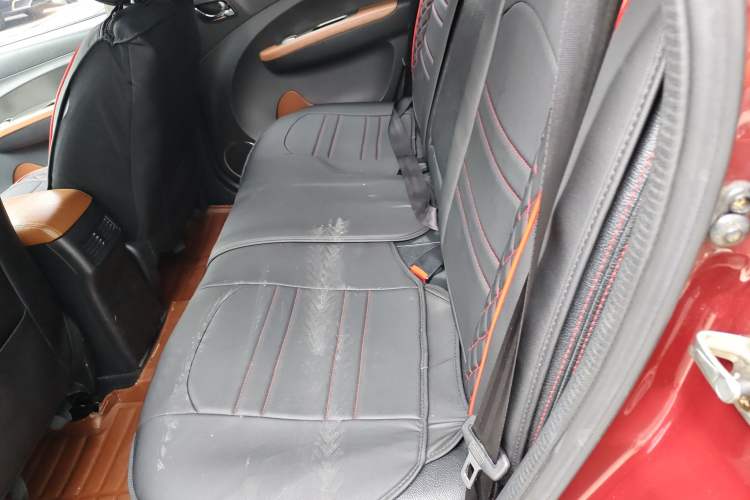 Used FORTHING Joyear X5 2013 1.8T Manual Luxury Model Left Rear Seat