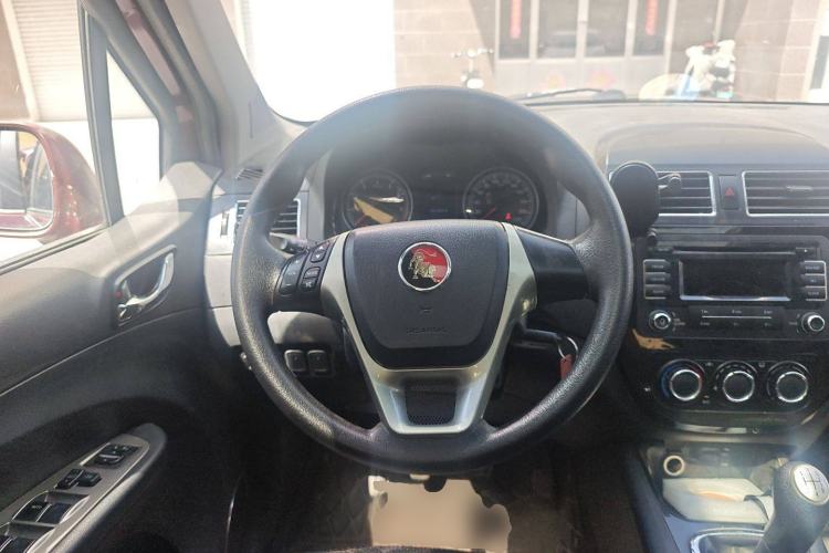 Used FORTHING Joyear X5 2013 1.6L Manual Luxury Model China V Standard Steering Wheel