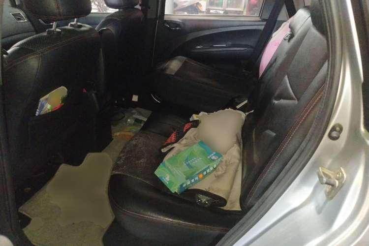 Used FORTHING Joyear X5 2013 1.6L Manual Luxury Model China IV Standard Left Rear Seat