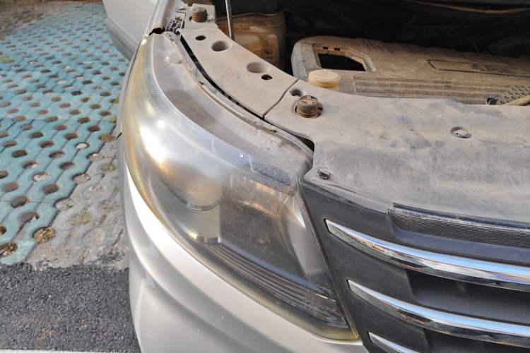 Used FORTHING Joyear X5 2013 1.6L Manual Luxury Model China V Standard Right Front Headlight