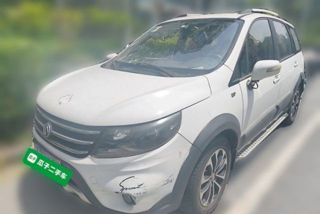 Used FORTHING Joyear X5 2013 1.6L Manual Luxury Model China V Standard