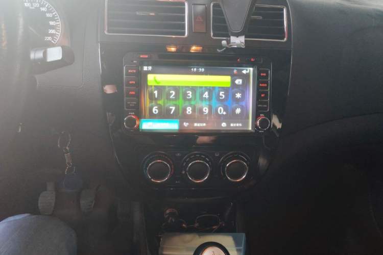 Used FORTHING Joyear X5 2013 1.6L Manual Luxury Model Audio And AC Panel