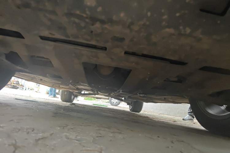 Used FORTHING Joyear X5 2013 1.8T Manual Luxury Model Chassis Front