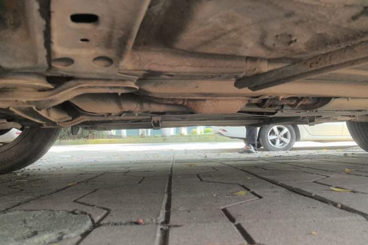 Used FORTHING Joyear X5 2013 1.6L Manual Luxury Model China IV Standard Chassis Front Left