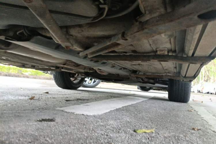 Used FORTHING Joyear X5 2013 1.8T Manual Luxury Model Chassis Rear Right
