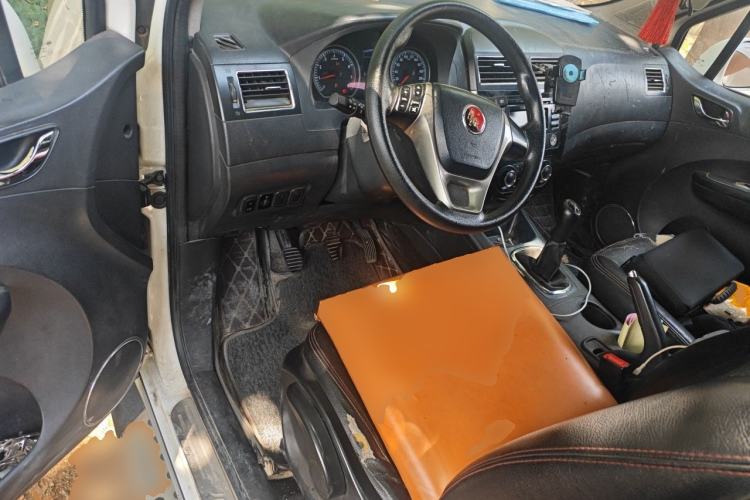 Used FORTHING Joyear X5 2013 1.6L Manual Luxury Model China IV Standard Driver Seat