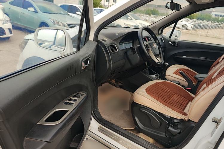 Used FORTHING Joyear X5 2013 1.6L Manual Luxury Model China IV Standard Driver Seat