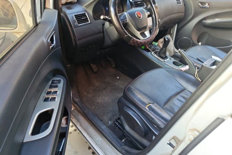 Used FORTHING Joyear X5 2013 1.6L Manual Luxury Model China V Standard Driver Seat