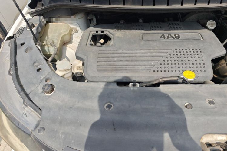 Used FORTHING Joyear X5 2013 1.6L Manual Luxury Model China IV Standard Engine Bay Right