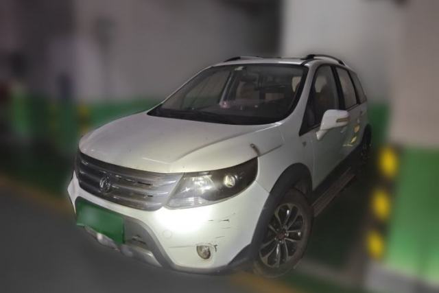 FORTHING Joyear X5 2013 1.6L Manual Luxury Model China IV Standard usata