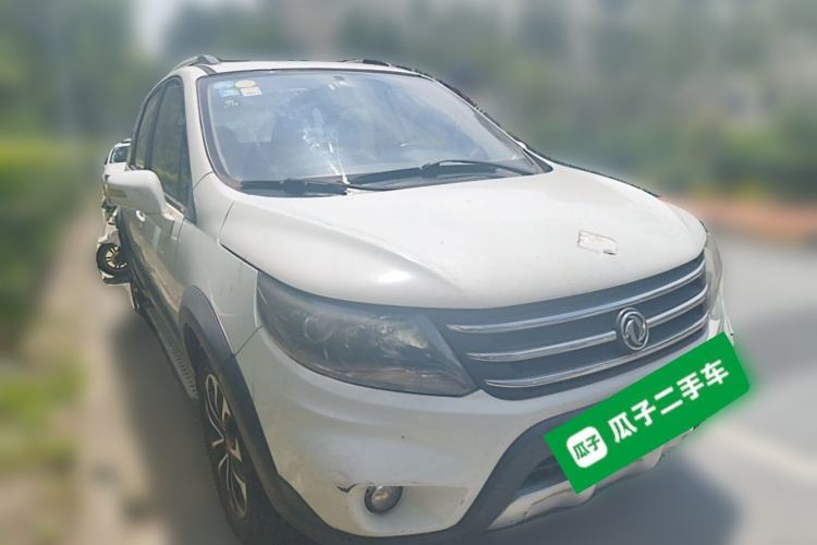 Used FORTHING Joyear X5 2013 1.6L Manual Luxury Model China V Standard Front Right 45 Deg