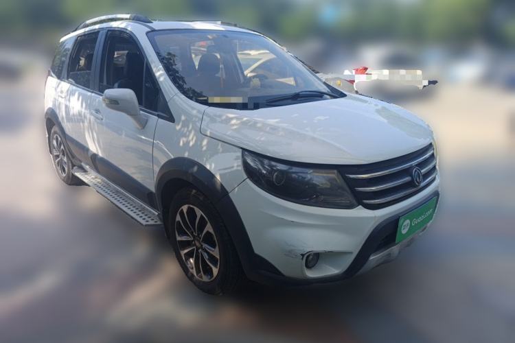 Used FORTHING Joyear X5 2013 1.6L Manual Luxury Model China IV Standard Front Right 45 Deg