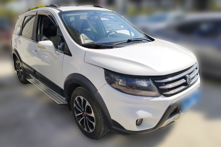 Used FORTHING Joyear X5 2013 1.6L Manual Luxury Model China IV Standard Front Right 45 Deg