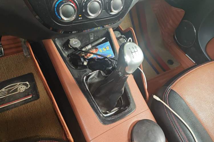 Used FORTHING Joyear X5 2013 1.8T Manual Luxury Model Gear Lever