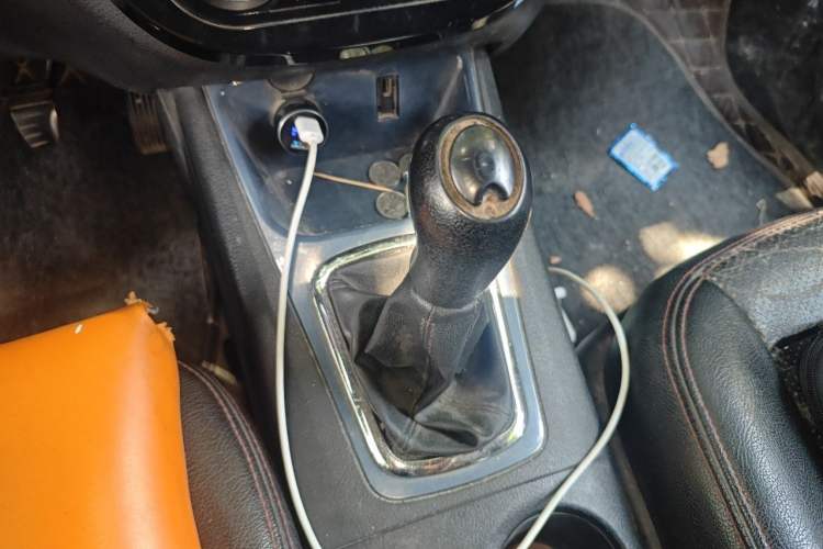 Used FORTHING Joyear X5 2013 1.6L Manual Luxury Model China IV Standard Gear Lever