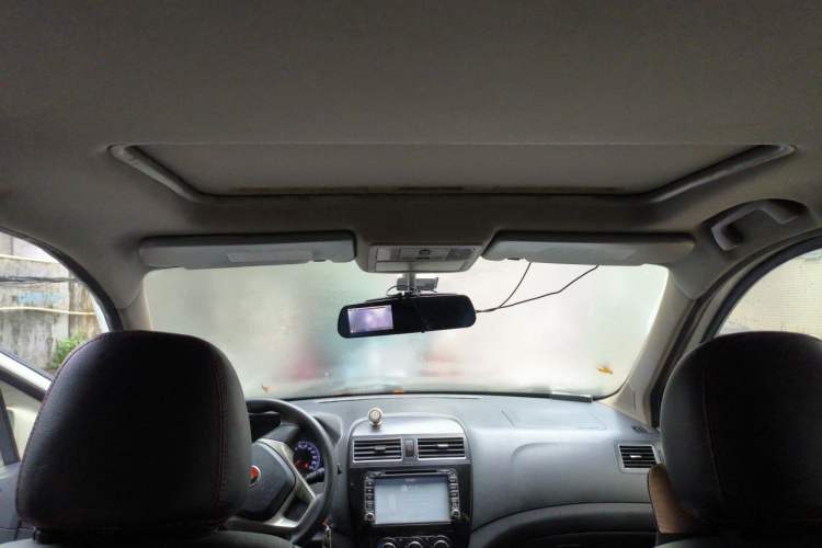 Used FORTHING Joyear X5 2013 1.6L Manual Luxury Model China IV Standard Headliner
