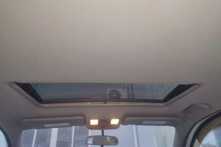 Used FORTHING Joyear X5 2013 1.6L Manual Luxury Model China IV Standard Headliner