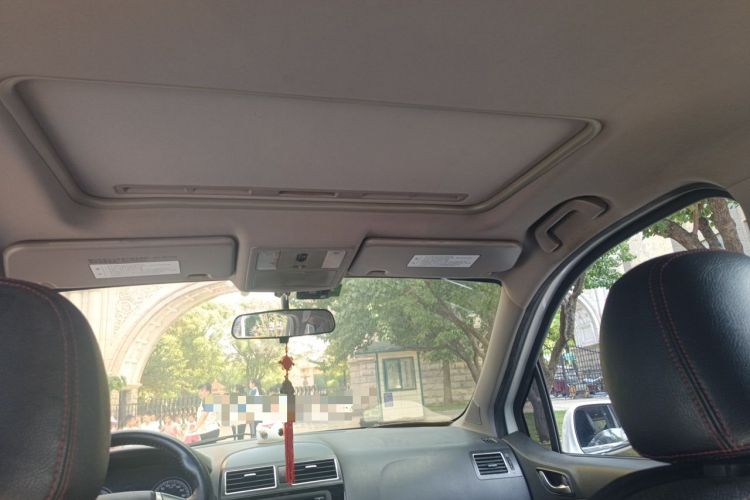 Used FORTHING Joyear X5 2013 1.6L Manual Luxury Model China IV Standard Headliner