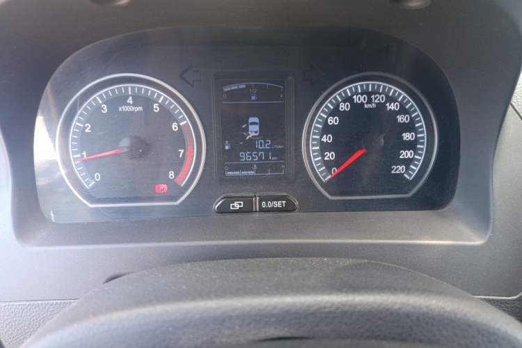 Used FORTHING Joyear X5 2013 1.6L Manual Luxury Model China IV Standard Instrument Cluster