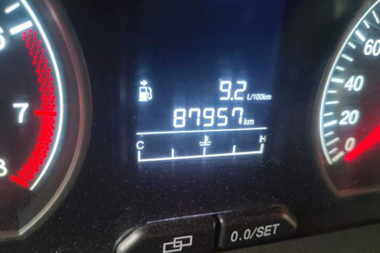 Used FORTHING Joyear X5 2013 1.6L Manual Luxury Model Odometer Close Up