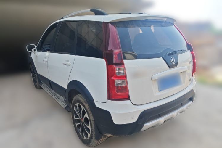 Used FORTHING Joyear X5 2013 1.6L Manual Luxury Model China IV Standard Rear Left 45 Deg