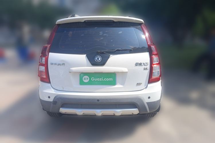 Used FORTHING Joyear X5 2013 1.6L Manual Luxury Model China IV Standard Rear