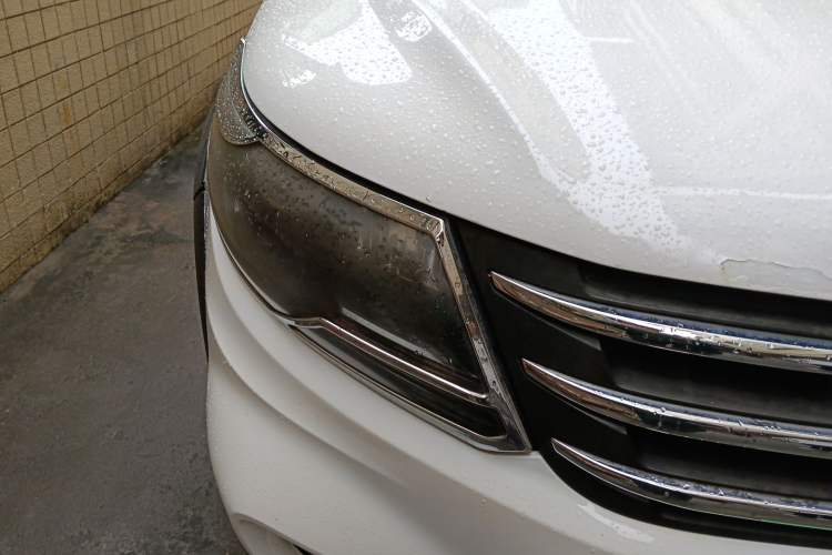 Used FORTHING Joyear X5 2013 1.6L Manual Luxury Model China IV Standard Right Front Headlight