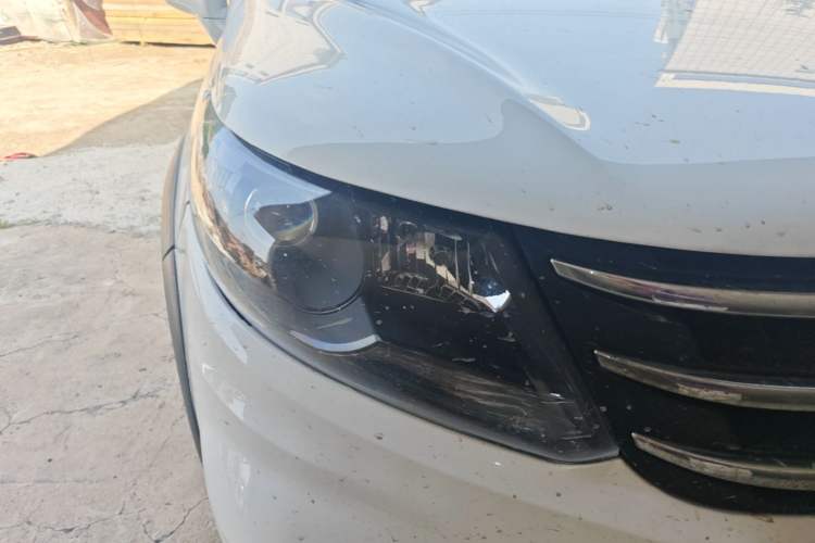Used FORTHING Joyear X5 2013 1.6L Manual Luxury Model China IV Standard Right Front Headlight