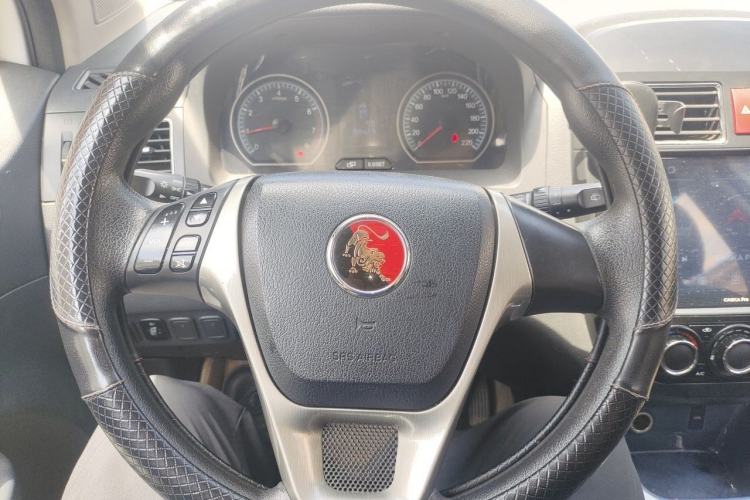 Used FORTHING Joyear X5 2013 1.6L Manual Luxury Model China IV Standard Steering Wheel