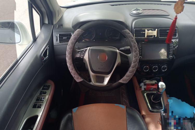 Used FORTHING Joyear X5 2013 1.8T Manual Luxury Model Steering Wheel