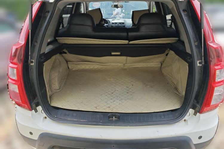 Used FORTHING Joyear X5 2013 1.6L Manual Luxury Model China IV Standard Trunk