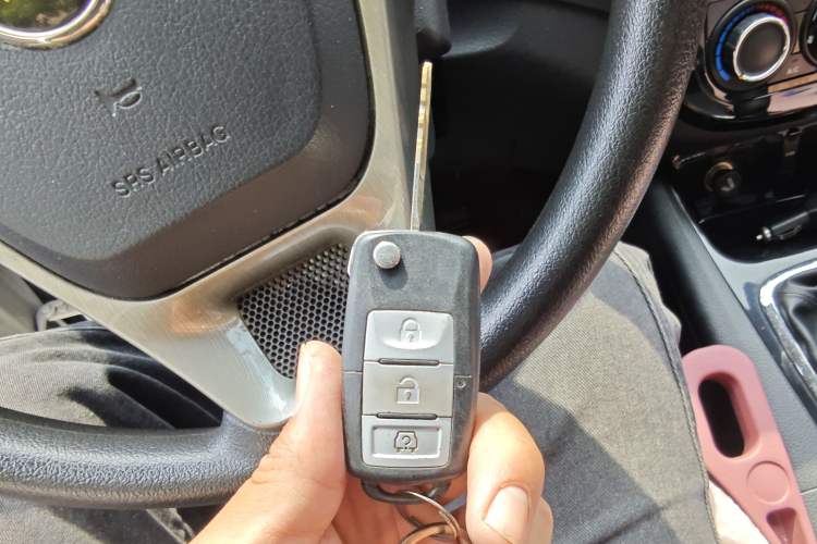 Used FORTHING Joyear X5 2013 1.6L Manual Luxury Model China IV Standard Vehicle Key