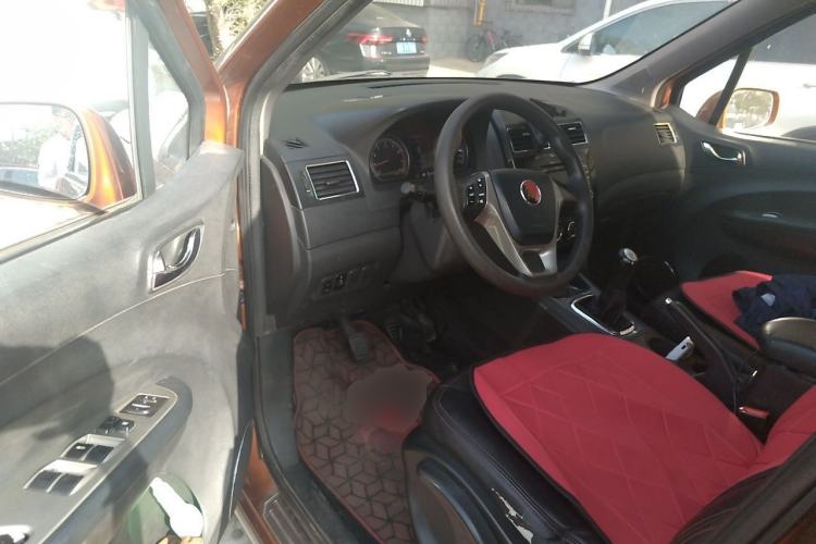 Used FORTHING Joyear X5 2013 1.6L Manual Luxury Model China IV Standard Driver Seat