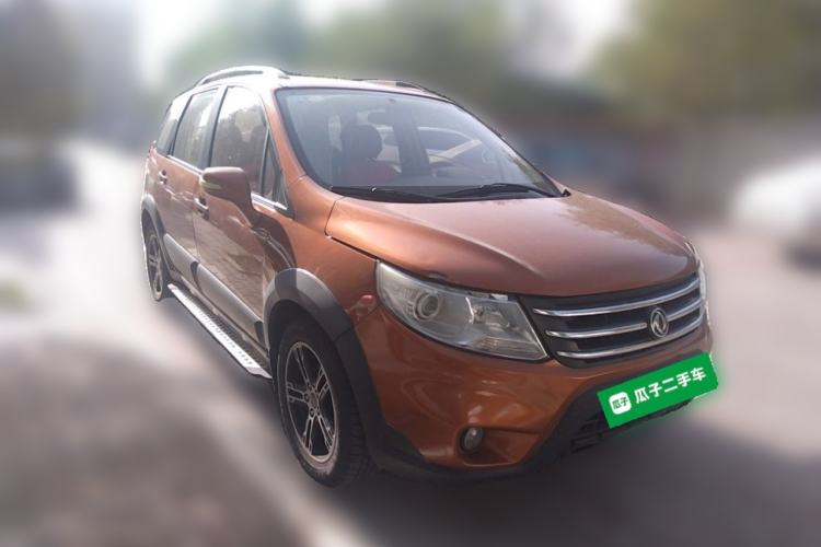 Used FORTHING Joyear X5 2013 1.6L Manual Luxury Model China IV Standard Front Right 45 Deg