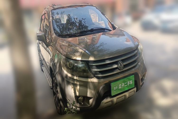 Used FORTHING Joyear X5 2013 1.6L Manual Luxury Model China V Standard Front Right 45 Deg