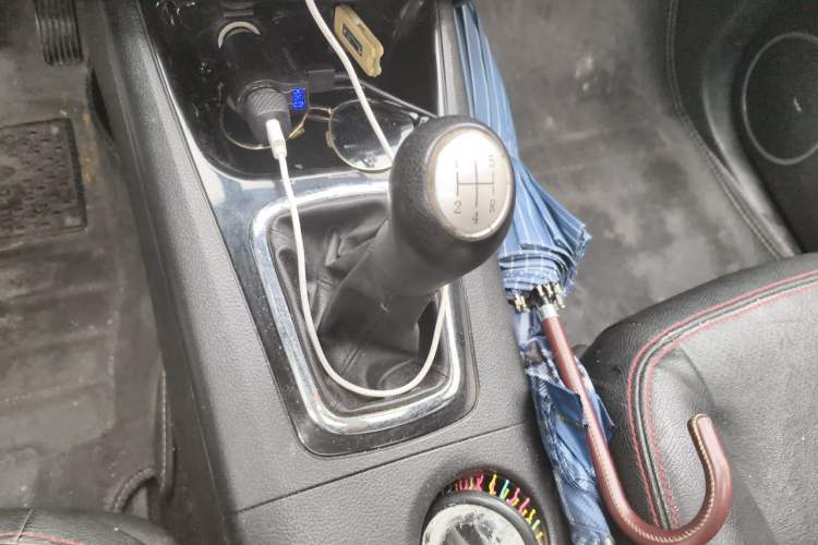 Used FORTHING Joyear X5 2013 1.6L Manual Luxury Model China IV Standard Gear Lever