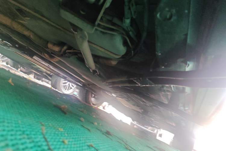 Used FORTHING Joyear X5 2015 1.6L Manual Luxury Model Chassis Rear Right